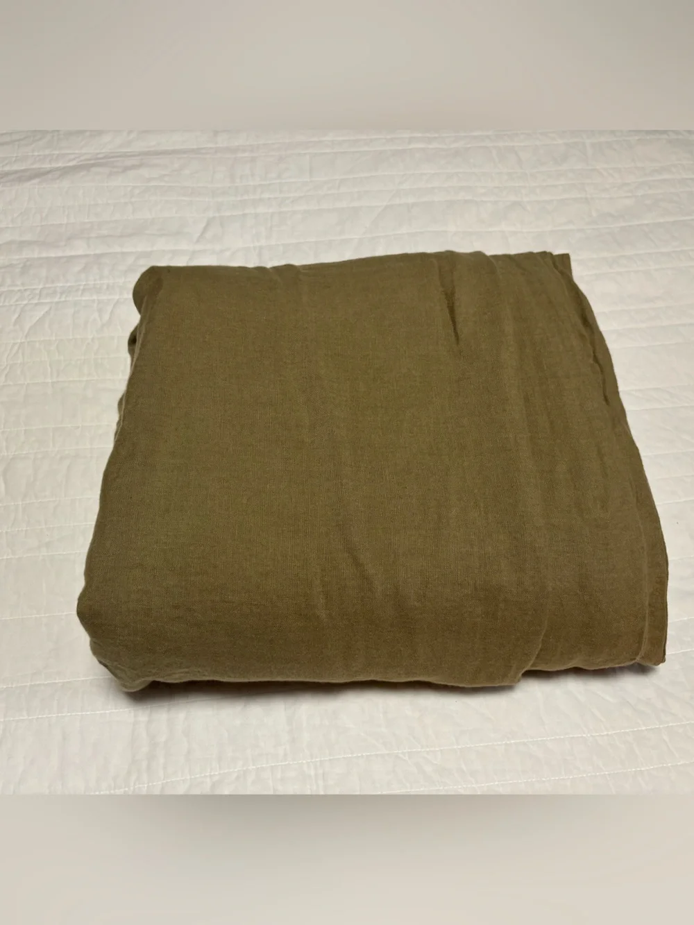 Quince Queen European Linen Duvet Cover Set with shams - ALOE
